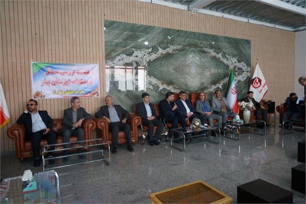 اتصال بخش قابل توجهی از مناطق صنعتی همدان به شبکه فیبر نوری