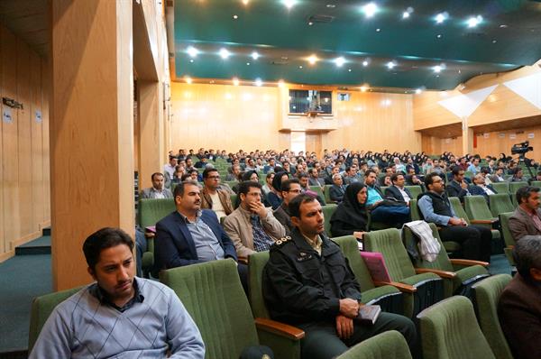 برگزاری سمینار امنیت کاربران فضای مجازی توسط اداره کل ارتباطات و فناوری اطلاعات استان همدان