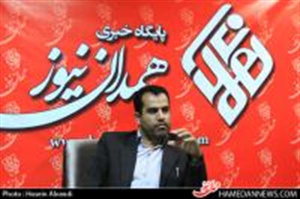 حضور مدیر کل ارتباطات و فناوری اطلاعات در دفتر خبرگزاری همدان نیوز و روزنامه هدف و اقتصاد به مناسبت هفته ارتباطات