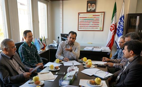 تشکیل سومین جلسه شورای مدیران ICT استان همدان در سال 94