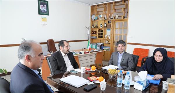 نشست مشترک ادارات کل ارتباطات و فناوری اطلاعات و آموزش و پرورش همدان برگزار شد