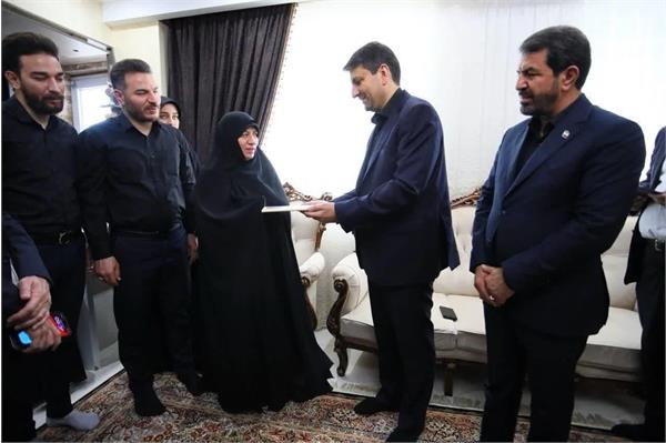زیرساخت‌های ارتباطی کشور مدیون مجاهدت شهداست
